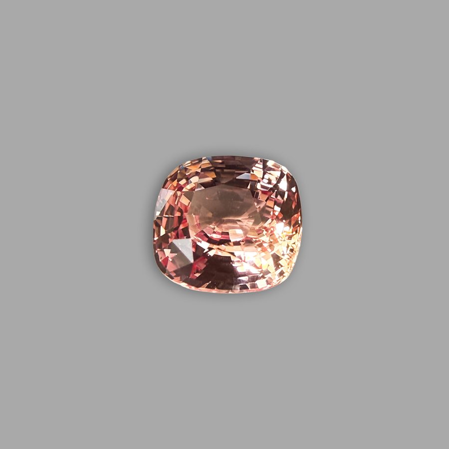 Saphir · Padparadscha-Farbe 2,57 ct, pink-orange